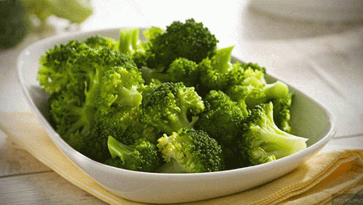 14 יתרונות בריאותיים מדהימים שמקבלים מאכילת ברוקולי